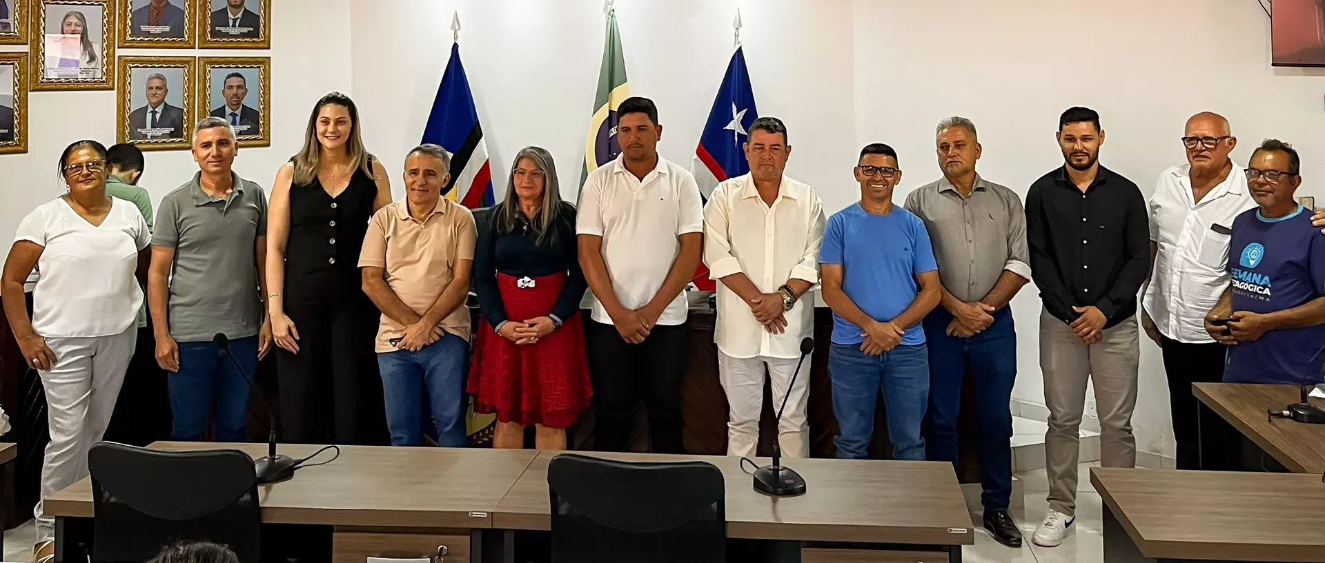 SÃO ROBERTO: FAMÍLIAS ASSINAM CONTRATOS DO PROGRAMA MINHA CASA, MINHA VIDA RURAL
