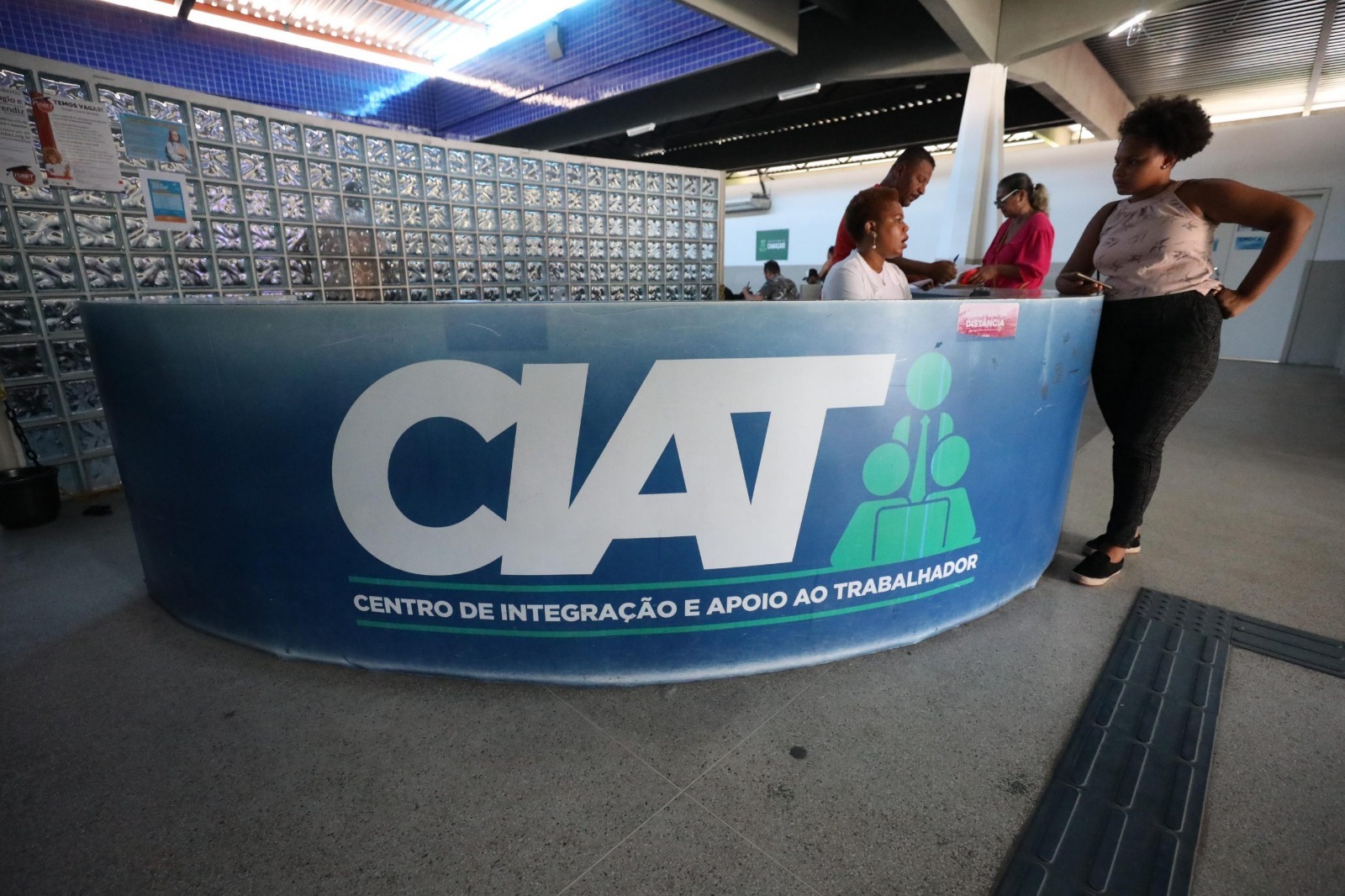 carregando...
