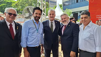 Esperia marca presença no lançamento da pedra fundamental e sedia cerimônia de aniversário de projetos de combate à violência contra a mulher Esperia marca presença no lançamento da pedra fundamental e sedia cerimônia de aniversário de projetos de combate à violência contra a mulher
