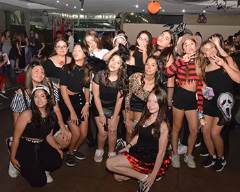 Halloween no Clube Esperia: um dia de diversão e sustos para toda a família! Halloween no Clube Esperia: um dia de diversão e sustos para toda a família!