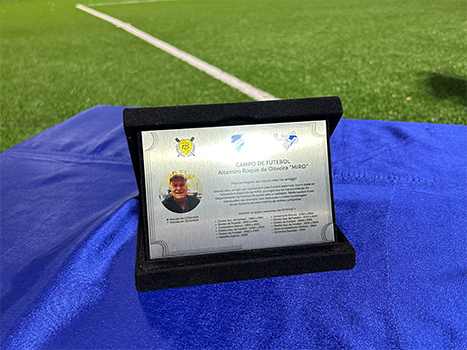 Campo de Futebol Pequeno é reinaugurado após obras
