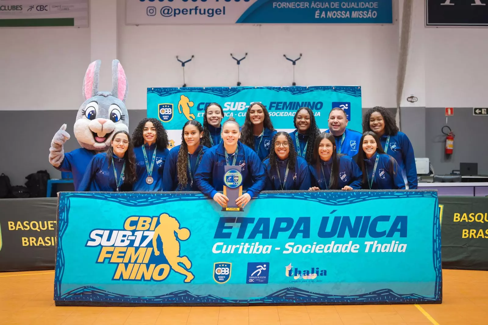 Orgulho esperiota: Basquete Feminino Sub-17 conquista o 3º lugar no Interclubes Orgulho esperiota: Basquete Feminino Sub-17 conquista o 3º lugar no Interclubes