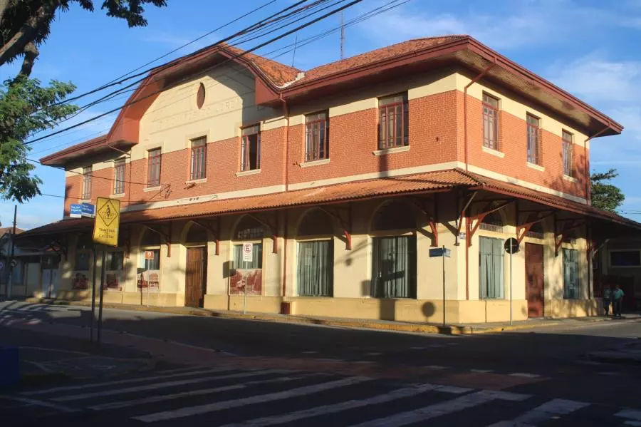 Prefeitura de Pinda acompanha audiência pública sobre concessão da Estrada de Ferro Campos do Jordão