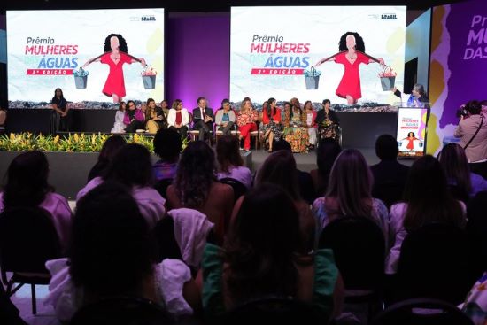 ELAS NA AQUICULTURA - Prêmio Mulheres das águas reconhece contribuições da mulher na pesca e aquicultura