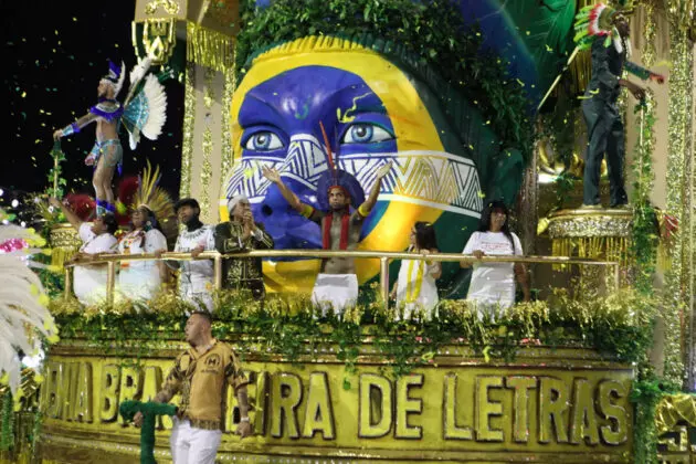 Mocidade Unida da Mooca sobe para o Grupo Especial no Carnaval de SP