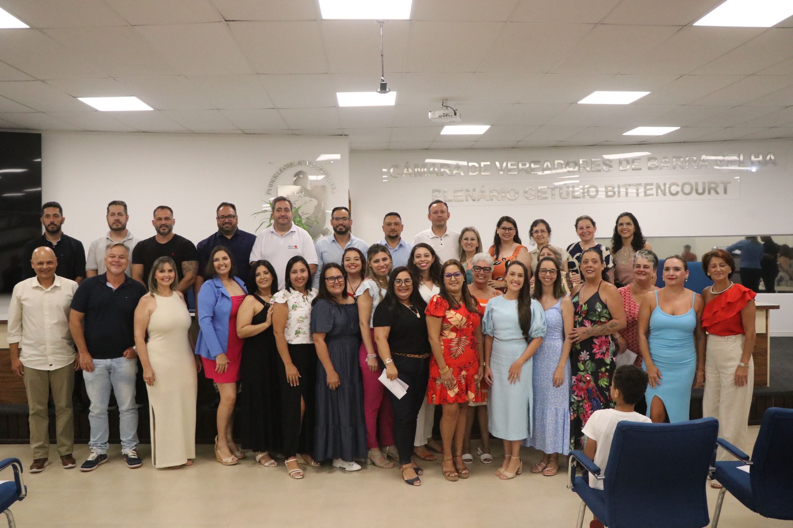 Secretaria de Educação, Cultura e Desporto realiza cerimônia de posse dos Gestores para as Unidades Escolares na Gestão 2025/2028