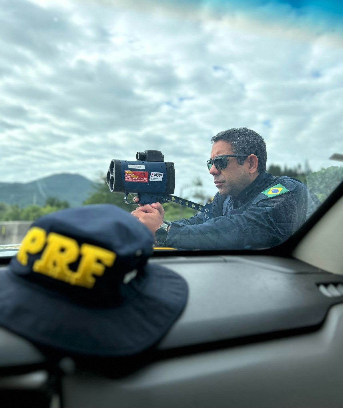 Operação Velocidade Máxima: PRF flagra abusos de velocidade na BR-101 grande Florianópolis