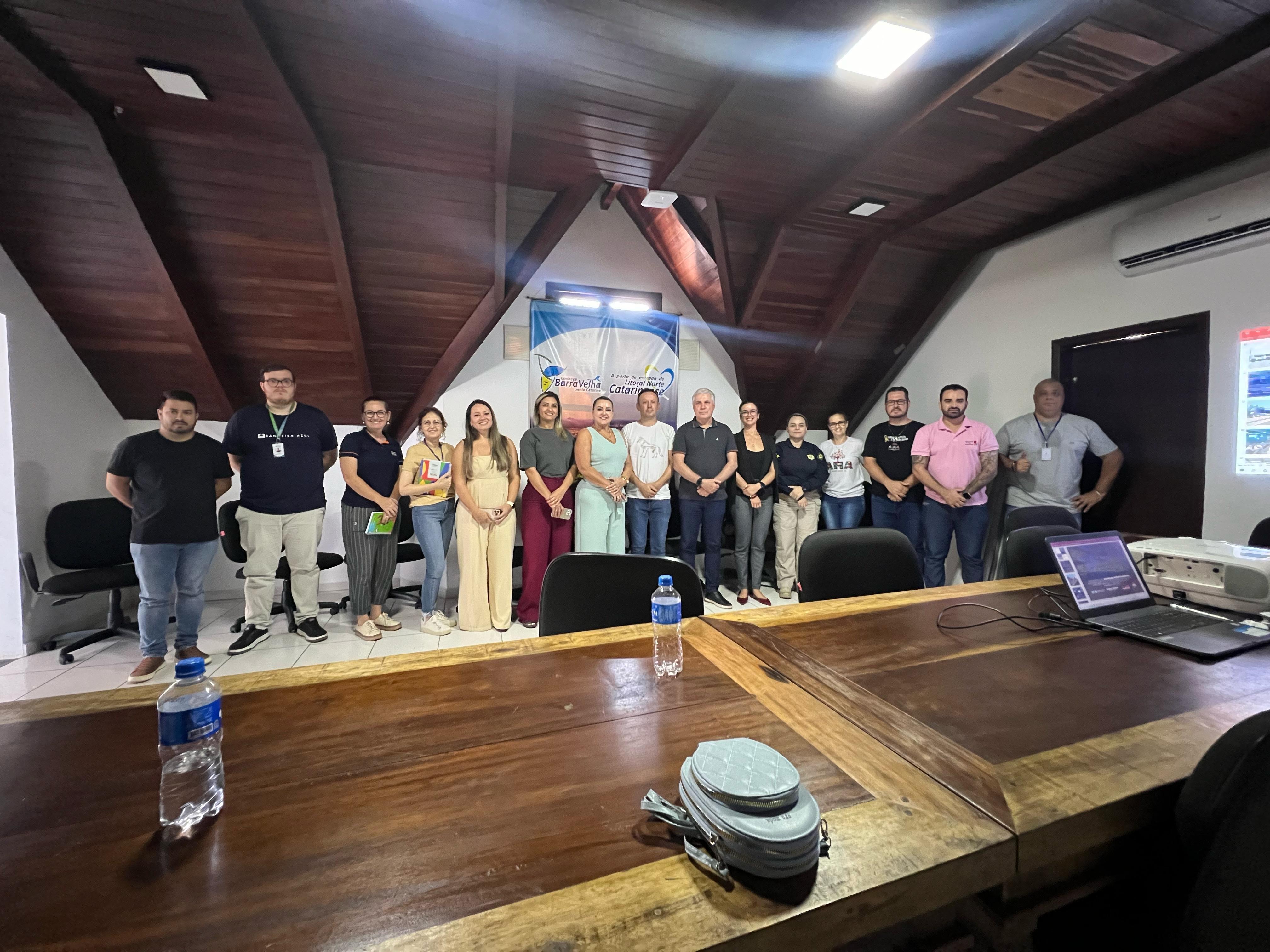 Programa Educação e Segurança para a Cidadania traz novamente a Carreta Cinema da PRF à Barra Velha.