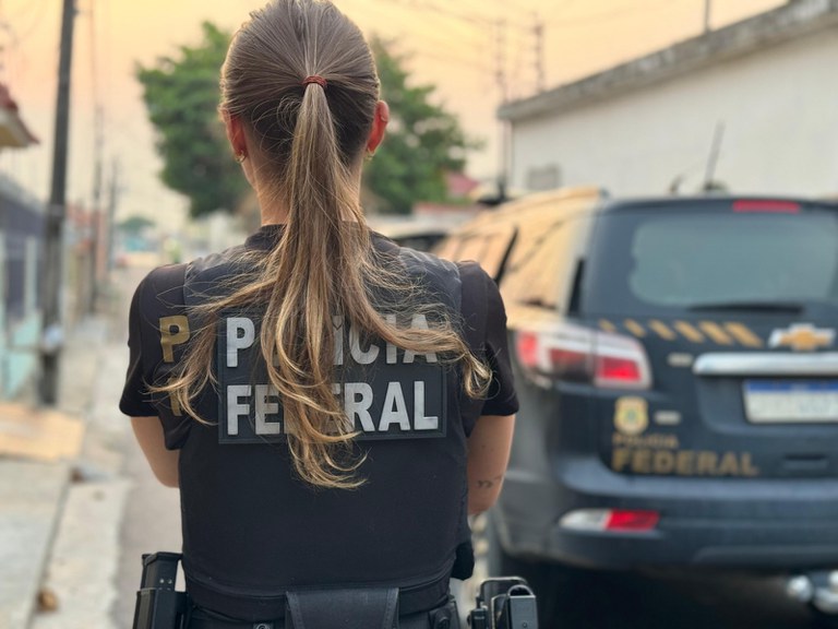 PF prende homem por armazenar material relacionado a abuso sexual infanto-juvenil em Joinville/SC