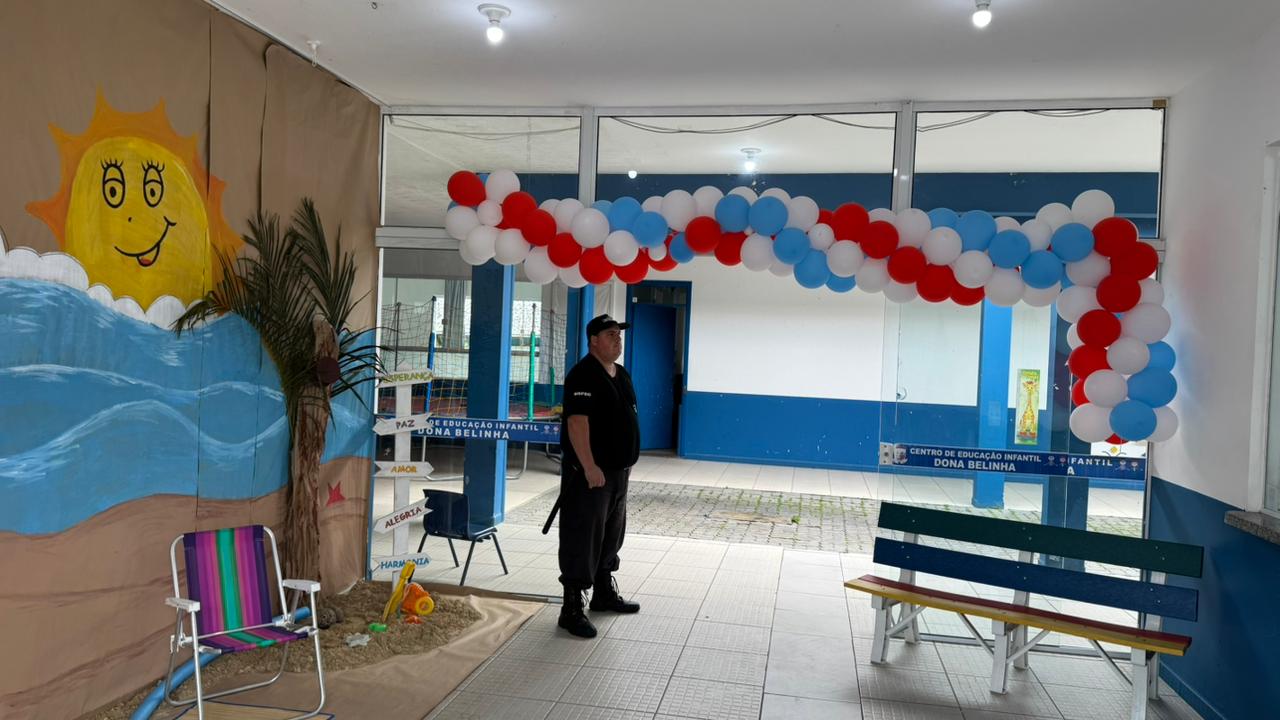 *Colônia de férias atende mais de 290 crianças em Penha*