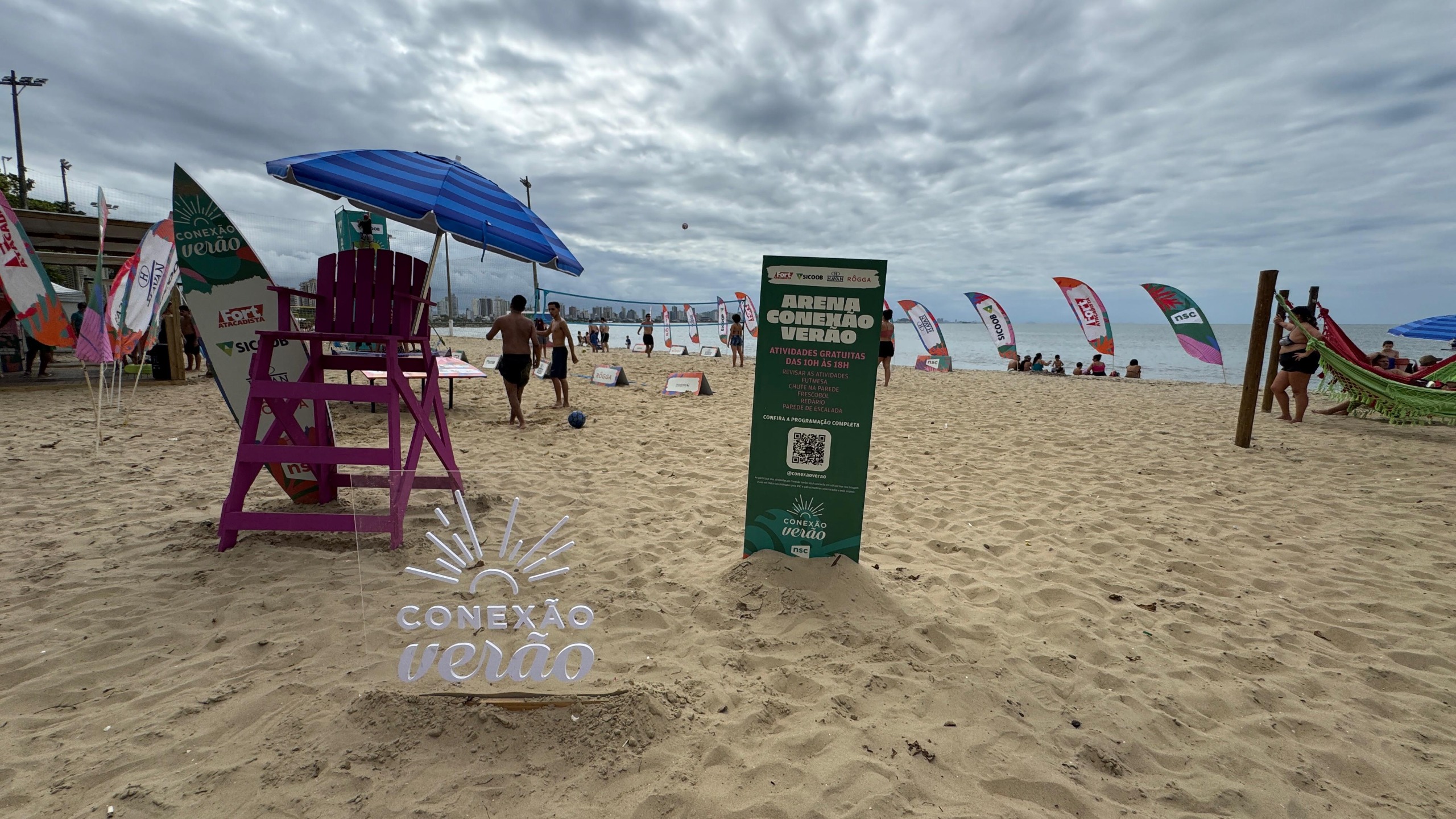 Praia Alegre recebe Arena Conexão Verão com atrações gratuitas neste fim de semana