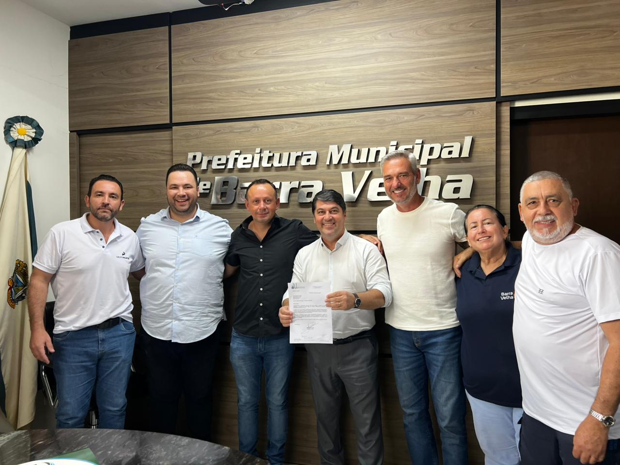 Deputado Emerson Stein destina R$ 200 mil para fortalecer ações ambientais em Barra Velha