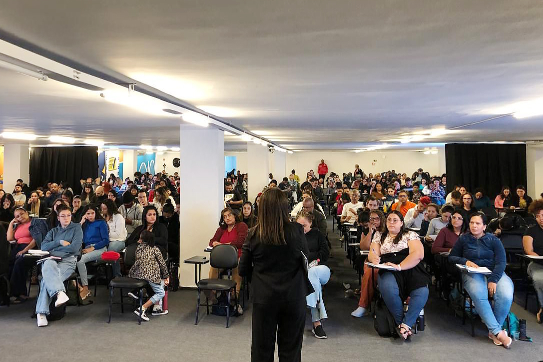 Projeto Aprova DF leva aulas preparatórias gratuitas de concursos para a população