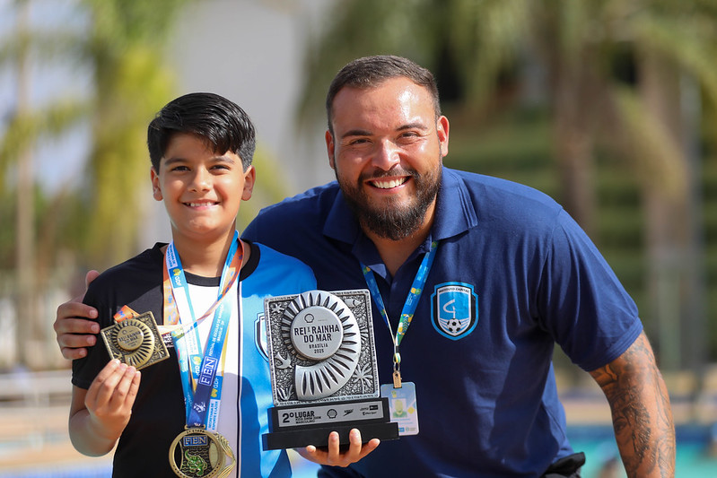 Aluno do COP de Samambaia conquista medalha nacional em competição aquática no Lago Paranoá