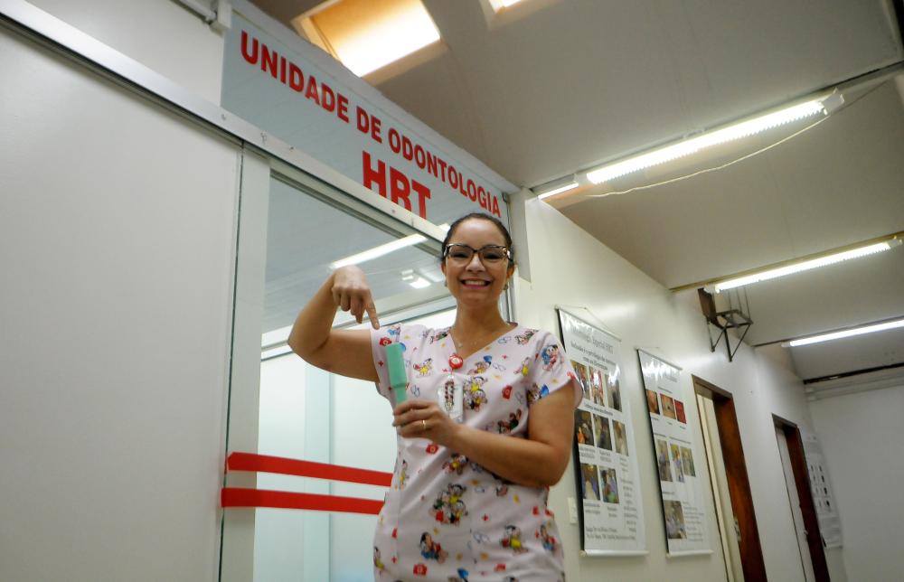 Inovação: Cirurgiã-dentista do HRT desenvolve equipamento inédito