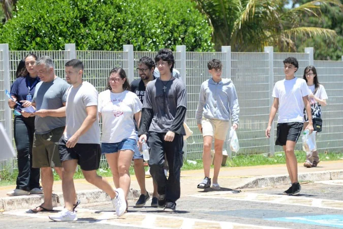 Confira o resultado dos gabaritos extraoficiais do primeiro dia de provas do Enem 2025