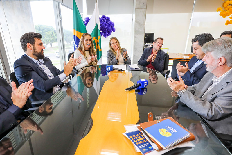 Estão abertas as inscrições para curso gratuito de conversação em inglês na Biblioteca Nacional de Brasília