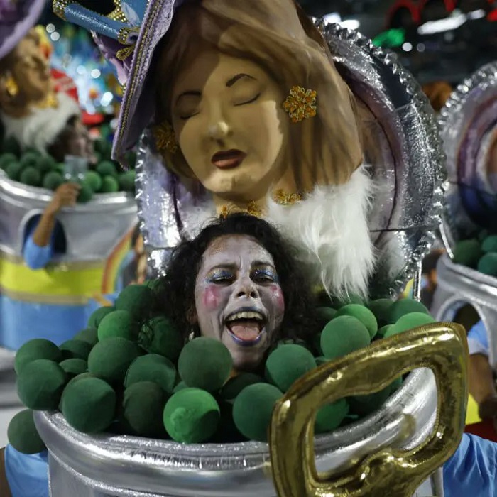 Quando o samba cruza a linha do respeito e da legalidade