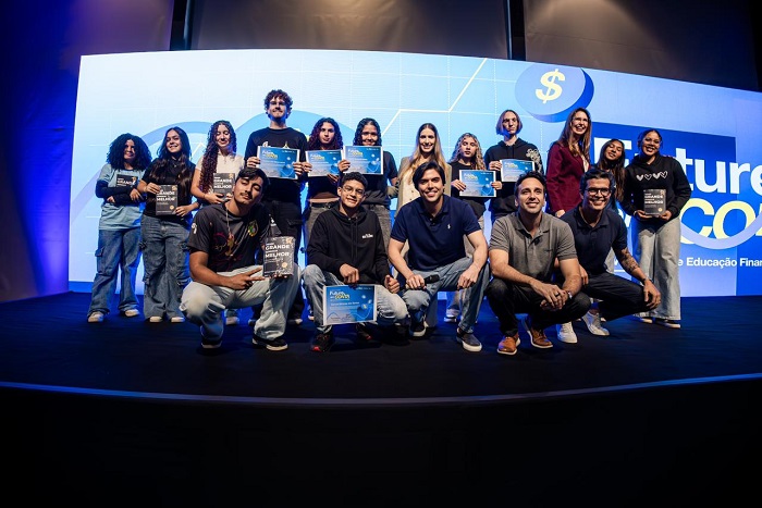 Evento da Secretaria da Juventude reúne mais de mil estudantes da rede pública e ensina planejamento financeiro.