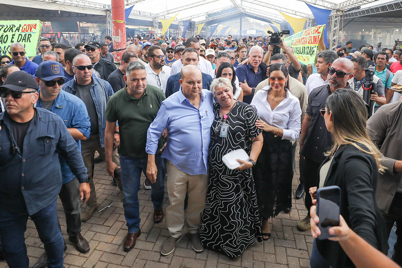 Em sua despedida do governo  Ibaneis participa do aniversário  de Ceilândia