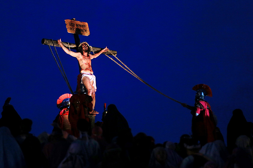 Encenações da Via Sacra marcam a programação da Semana Santa em várias regiões do DF
