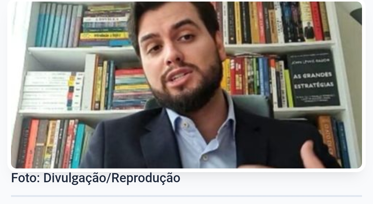 Ex-assessor de Bolsonaro faz novos pedidos ao STF antes de julgamento