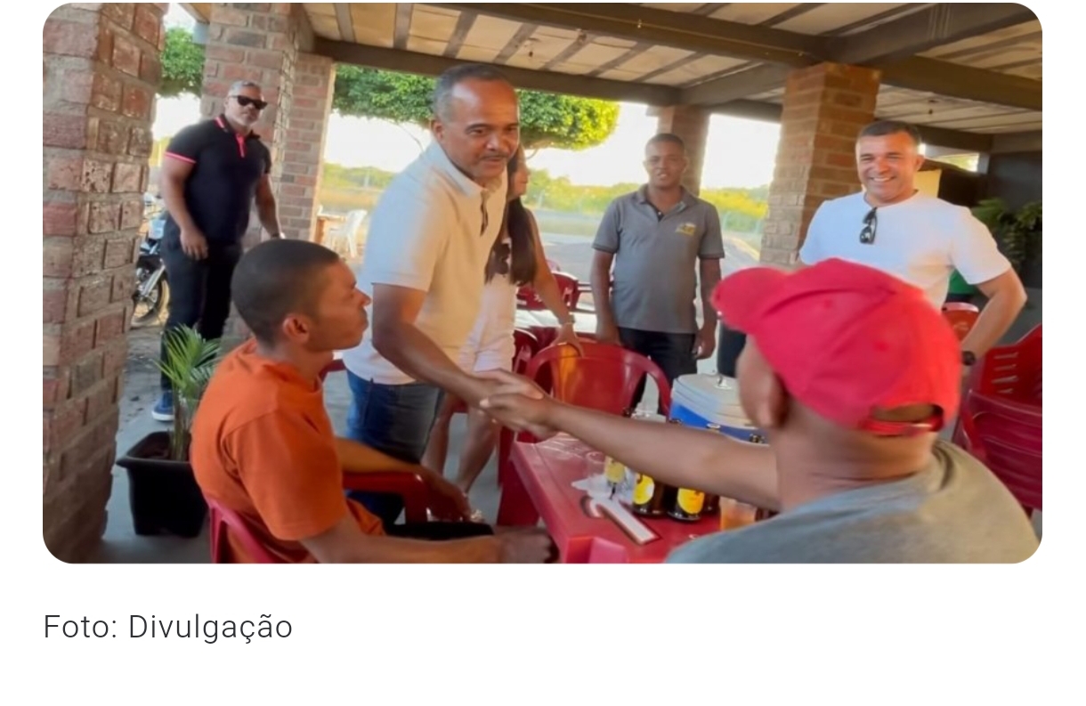 Ao lado de ACM Neto, Elinaldo participa de evento em Santo Estevão e prega mudança na Bahia.