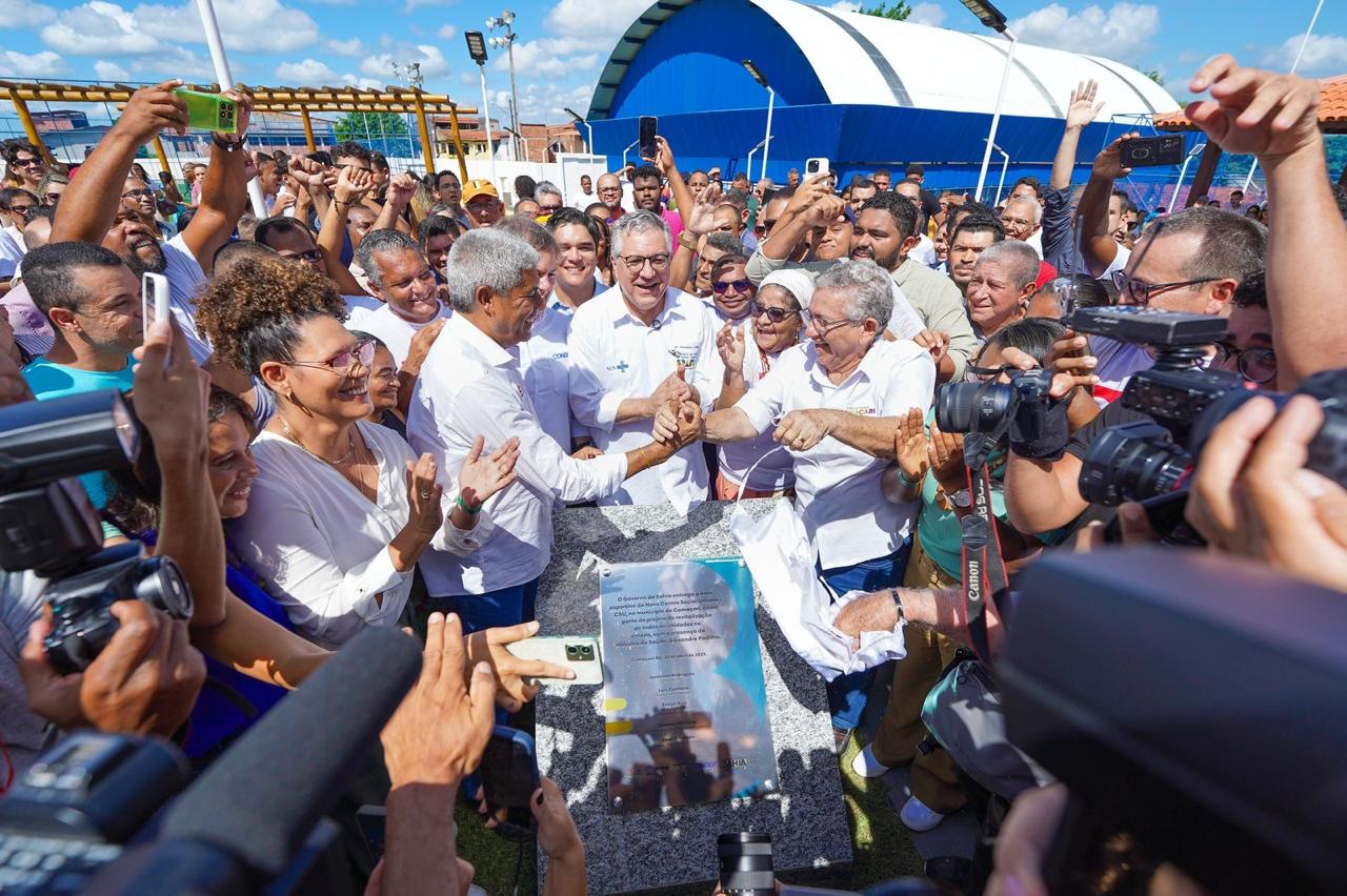 Com mais de 7 mil metros quadrados, novo complexo poliesportivo é inaugurado no CSU do Gravatá