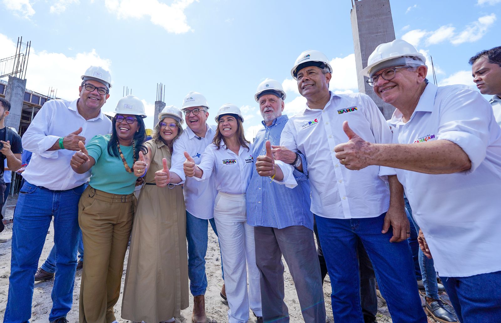 Ministério da saúde e governo do Estado vistoriam obras da policlínica Regional de Camaçari