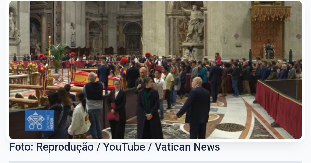 Papa Francisco é sepultado em Roma