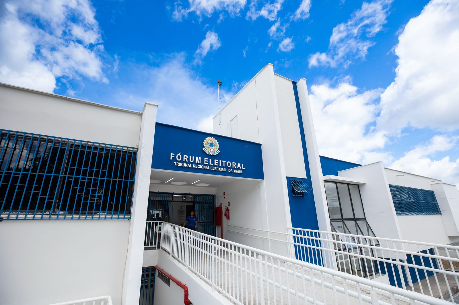 Fórum eleitoral de Camaçari foi reinaugurado com estrutura requalificada