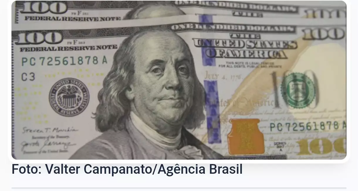 Dólar sobe para R$ 5,22 em dia de turbulência internacional